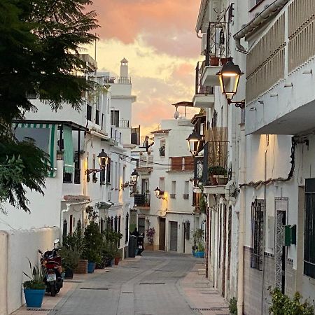 Atico En Casco Antiguo Apartment Marbella Exterior photo