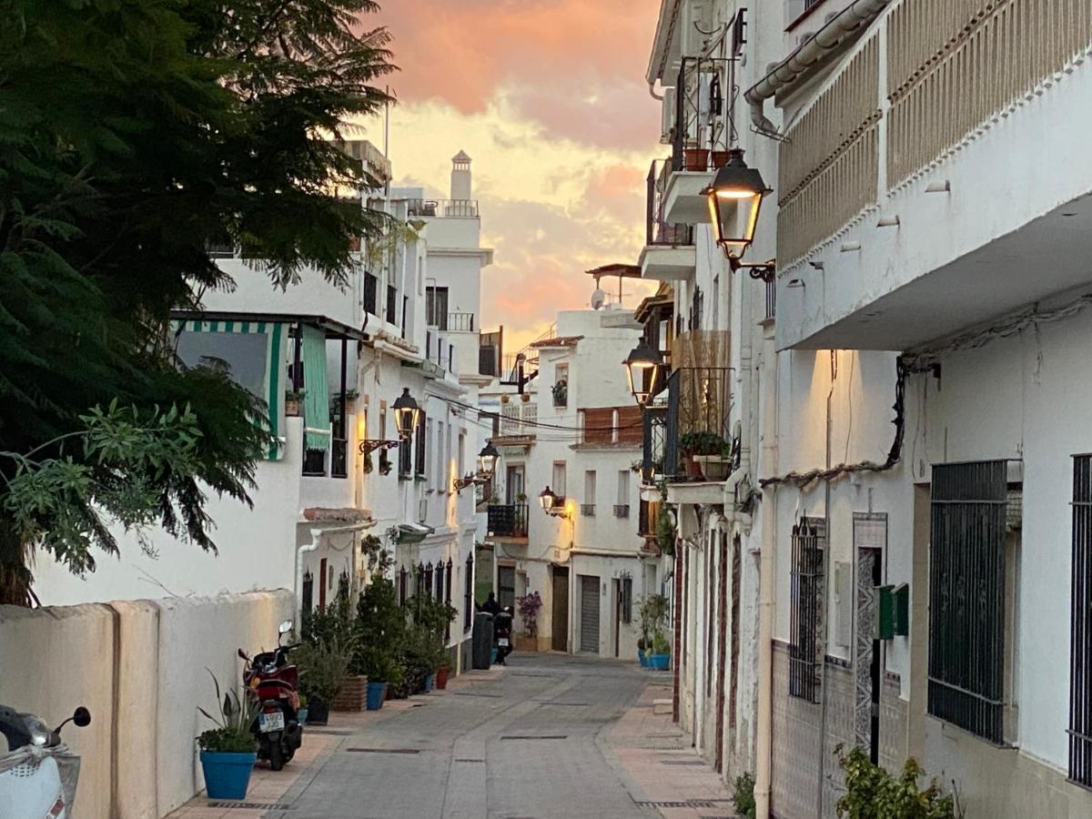 Atico En Casco Antiguo Apartment Marbella Exterior photo